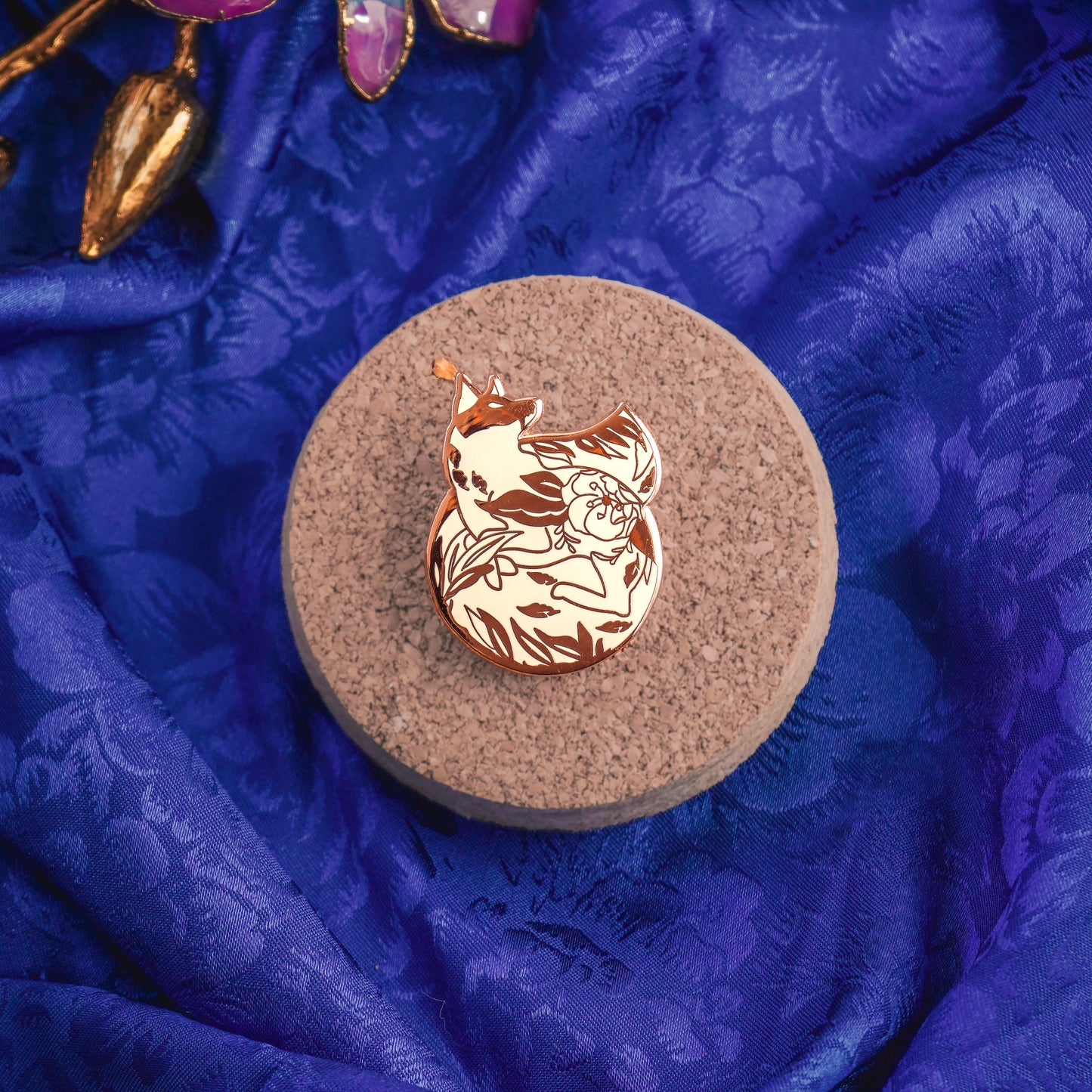 White Fox - Enamel Pin