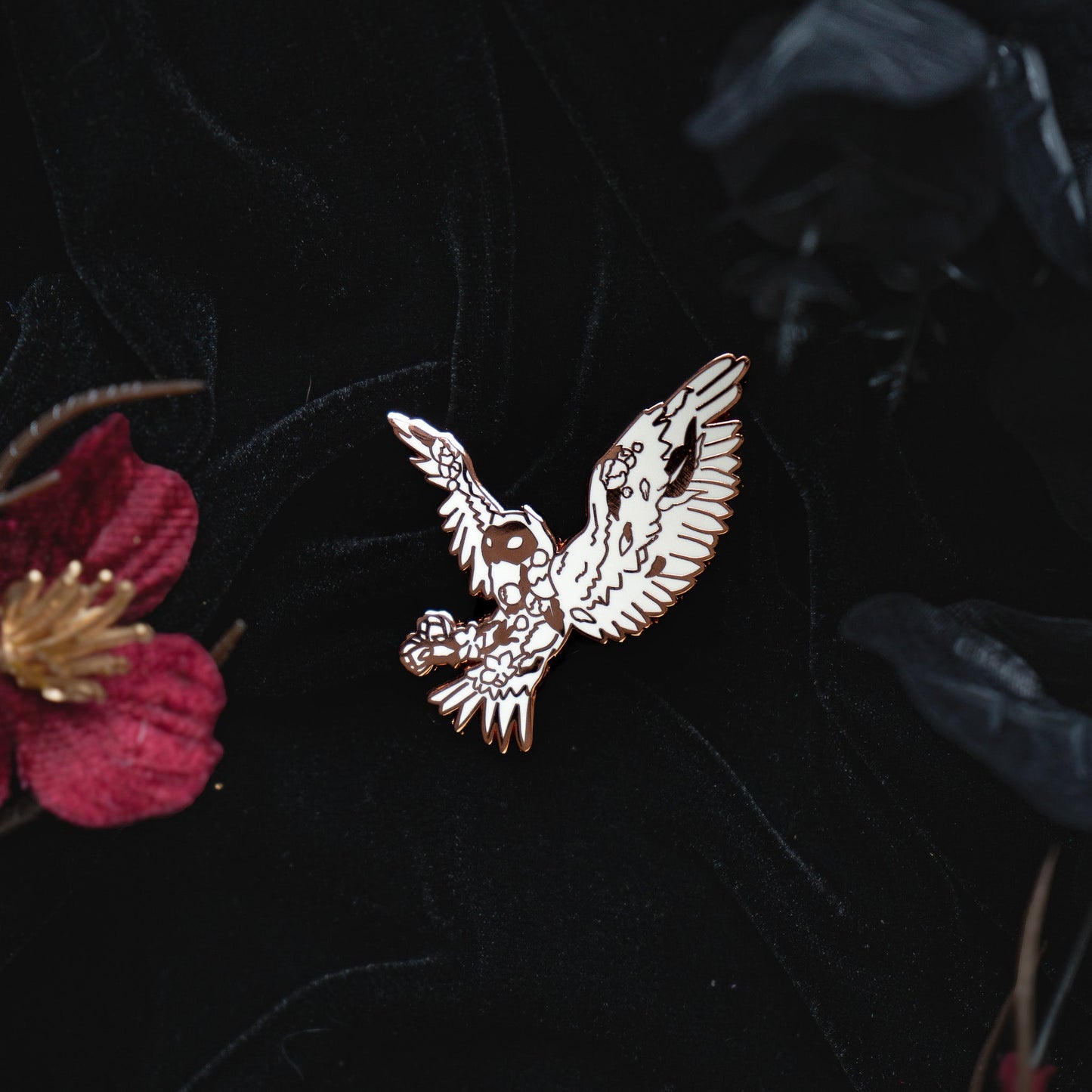 White Floral Owl - Enamel Pin bonesandgardens