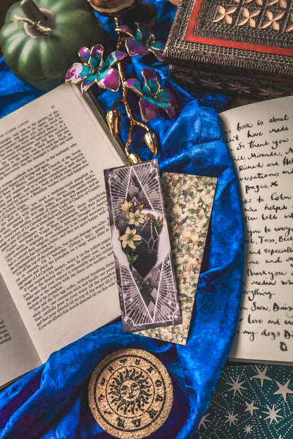 Onix with Jasmines - Capricorn Birthstone Bookmark
