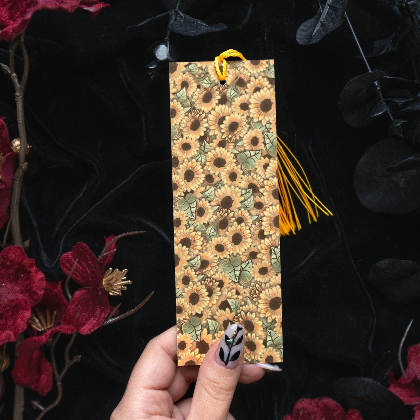 Tigers Eye stone with Sunflower - Leo Birthstone - Bookmark bonesandgardens