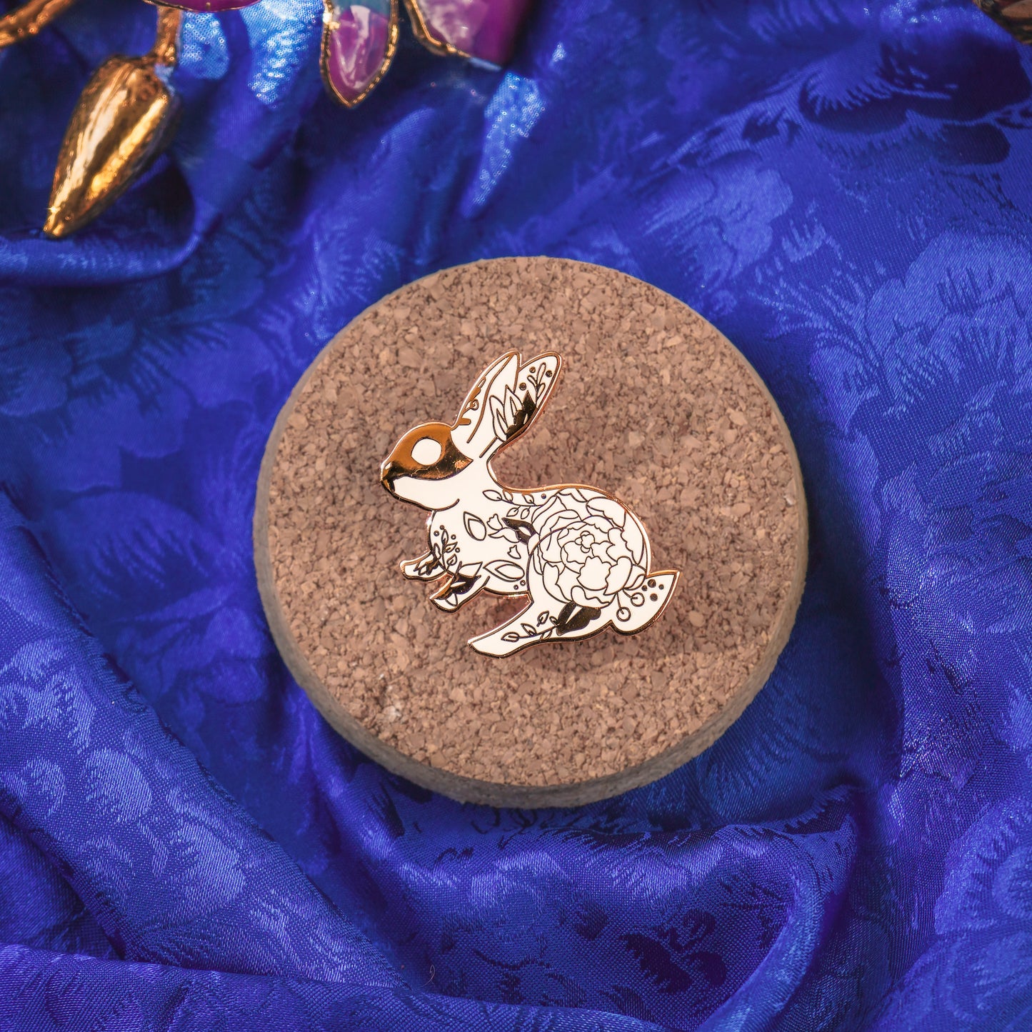 White Floral Rabbit - Enamel Pin