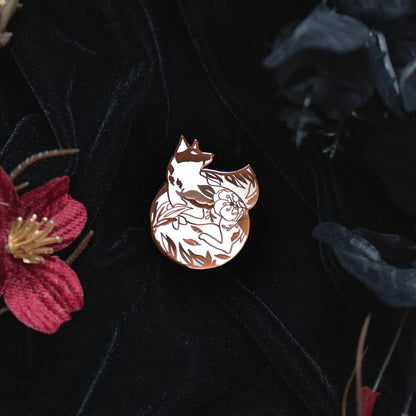 White Fox - Enamel Pin bonesandgardens
