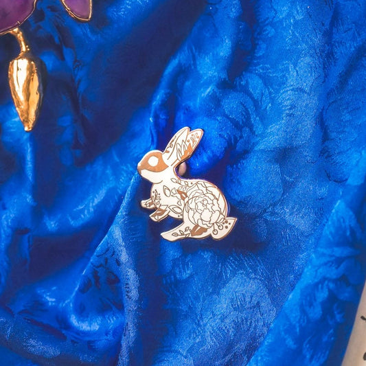 White Floral Rabbit Pin